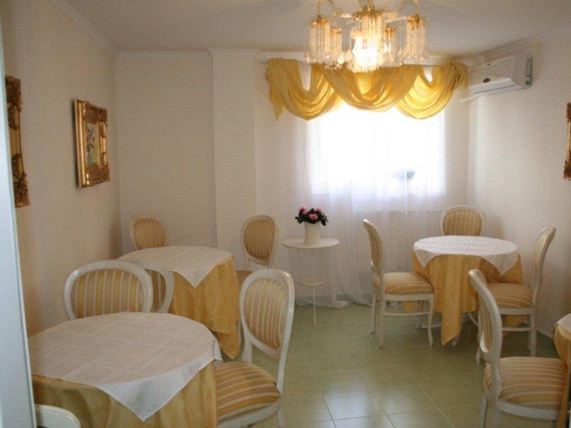 Hotel Nelisse Bucareste Restaurante foto