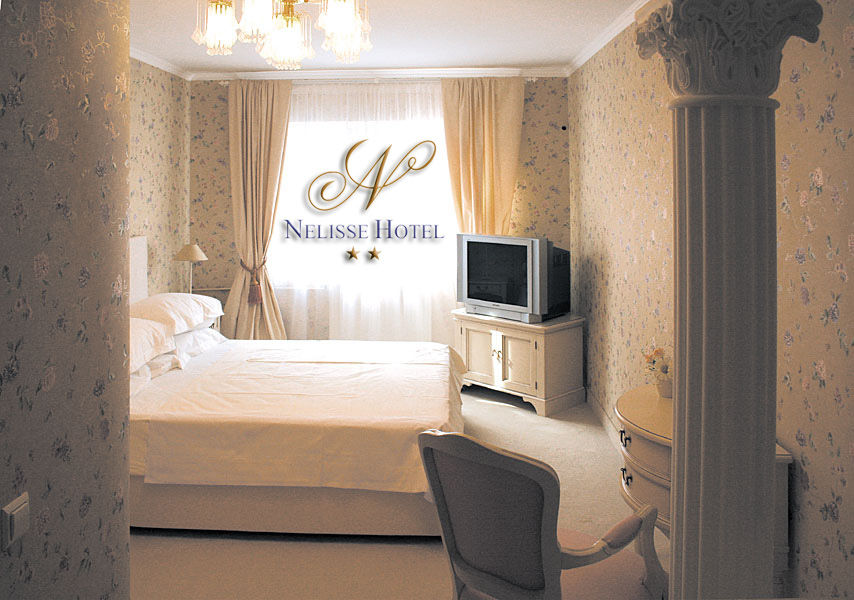 Hotel Nelisse Bucareste Quarto foto